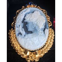 Шикарная брошь, кулон. Золото 22 карат. 916 проба.