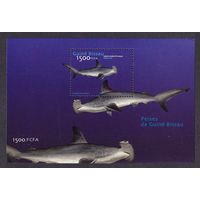 2002 Гвинея-Бисау 2028/B380 Морская фауна - Акулы 10,00 евро