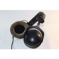 Beyerdynamic DT 770 PRO 250 Ohm наушники студийные закрытого типа