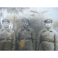 БОЙЦЫ  РККА.