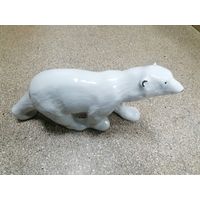 Огромная Статуэтка белый Медведь, торги с Рубля