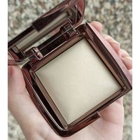 Пудра Hourglass 10 gr в оттенке Diffused Light