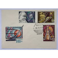 2 конверта КПД с марками  День космонавтики 1969