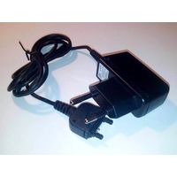 Зарядное устройство. Sony Ericsson. Отличное состояние.