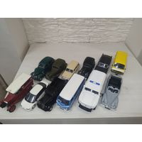 Лот из 12 моделей