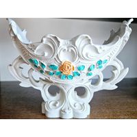 Ваза в стиле ампир