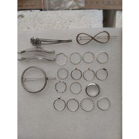 Кольца и заколки.