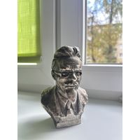 Бюст Калинина
