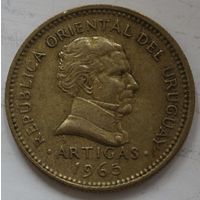 Уругвай 10 песо 1965 год. А-2