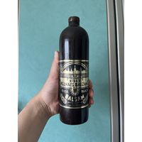 Полная запечатанная бутылка Rigas Melnais Balzams 1998 года рижский бальзам