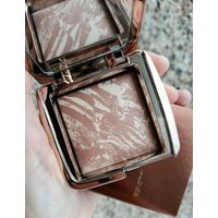 Бронзер Hourglass Ambient Lighting Bronzer 11 gr в оттенке Diffused Bronze Light