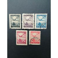 Польша 1946 Неполная серия марок "Авиапочта: самолет над Варшавой" (гашение без клея, есть наклейки, марка 20 gr чистая с клеем и наклейкой) Mi.428-431,433 каталог 1.80 евро