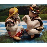 Статуэтка парная "Гуцульские дети"