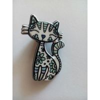 Брошь кот