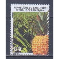 [1631] Камерун 1998. Флора.Фрукты.Плоды.Ананас. Гашеная марка.