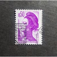 Марка Франция 1982 год Стандарт