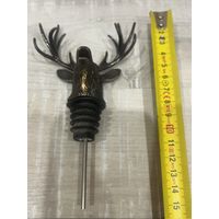 Пробка , дозатор для бутылки голова оленя металл