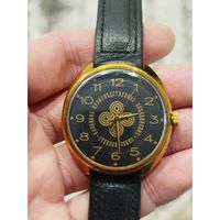 Крупные мужские часы,Полоцк стекловолокно,механика,на ходу,с рубля