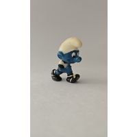 Фигурка Kinder, Смурфик  Mittelsturnerschlumpf из серии "Смурфы-футболисты"1988г