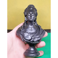 Чугунный бюст Екатерина 2