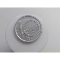 10 геллеров Чехия 2003 год  лот 42 год с наименьшим тиражом