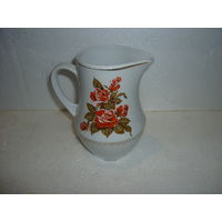 Небольшой Кувшин. Фарфор, Рига. СССР