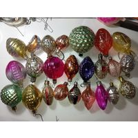 Ёлочные игрушки -  ОРЕХИ . СССР .