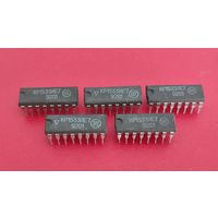 Микросхема КР1533ИЕ7