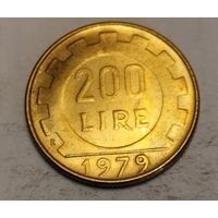Италия 200 лир 1979