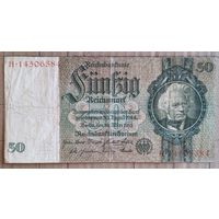 Германия (рейхсбанк) 50 марок 1933 г., Ro.175d, Р:182b, 3 тип (в/з листья), #8, Серии A - N