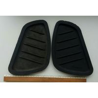 Резиновые накладки (нигрипсы) на бензобак мотоцикла днепр мт10-36, обмен