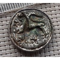Щиток перстня "Лютый зверь" 15 - 17 в. Серебро.