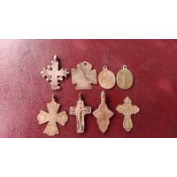 Лот старинных крестиков