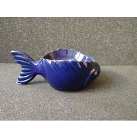 Солонка (пашотница) кобальтовая Рыбка, фарфор. Бронницы, СССР