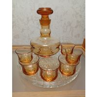 Набор графин с рюмками на подносе СССР