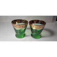 Рюмка 2 шт 50 мл зеленые с позолотой