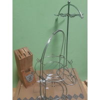 Подставки для ножей, чашек и дпугих кухонных принадлежностей