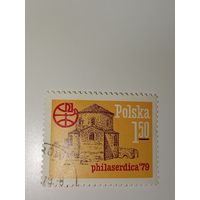 Польша 1979 На марке изображена старинная церковь, что является частью серии, посвященной культурному наследию.