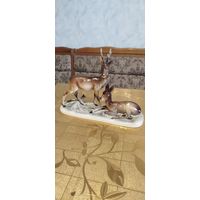 Фарфоровая статуэтка олени .гдр