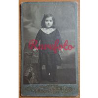 1910-е Визит портрет девочка студийное фото