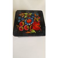 Шкатулка старинная с Петриковской росписью , авторская, с рубля