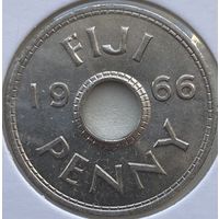 Фиджи 1 пенни 1966 г. В холдере