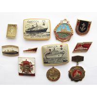 Все лоты с рубля.Значки Корабли ВМФ СССР