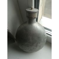 Немецкая фляжка.