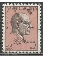 Турция. Кемаль Ататюрк. Первый Президент. 1967г. Mi#2052.