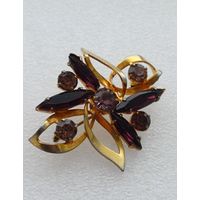 Все лоты с 1р.Стильная брошь