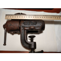 Тиски 55 мм ширина губок