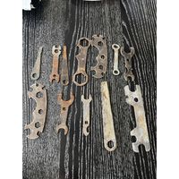 Старинный набор ключей
