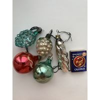 Елочные игрушки.