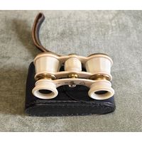 Советский театральный бинокль